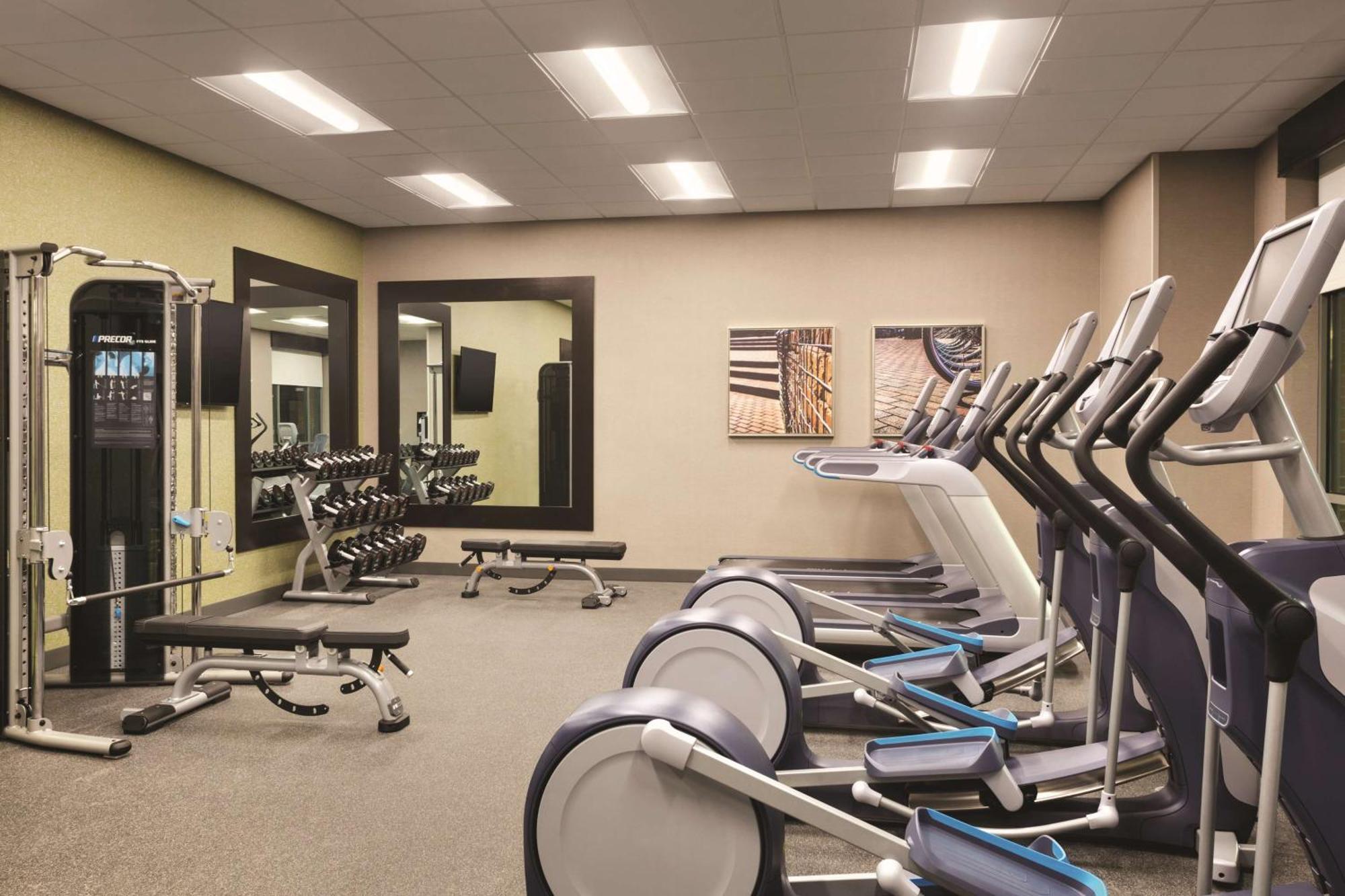 Home2 Suites By Hilton Birmingham Downtown Екстериор снимка