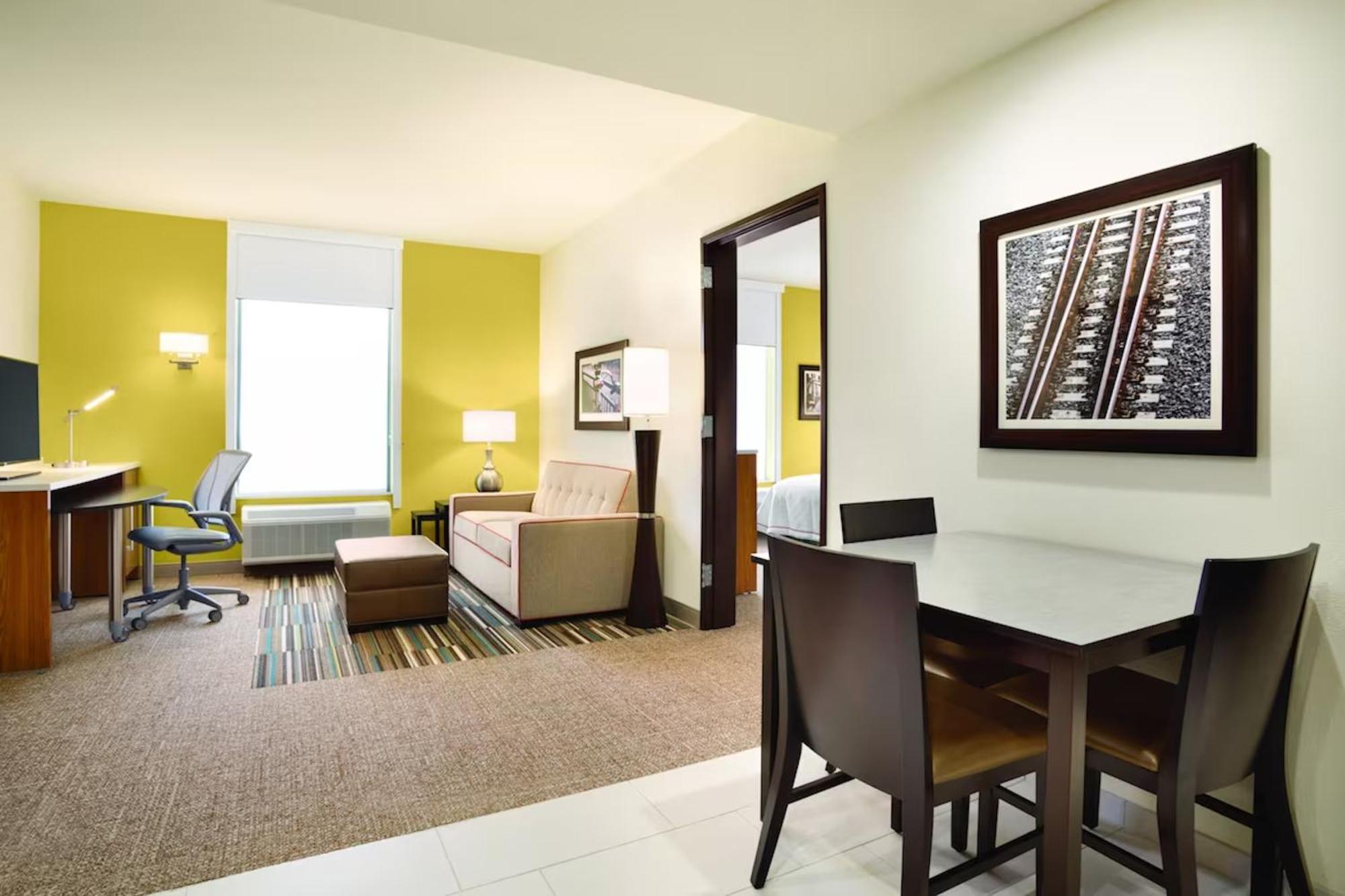 Home2 Suites By Hilton Birmingham Downtown Екстериор снимка